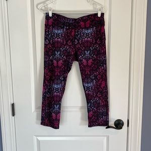 Fabletics Mid-Rise Pureluxe Crop Legging